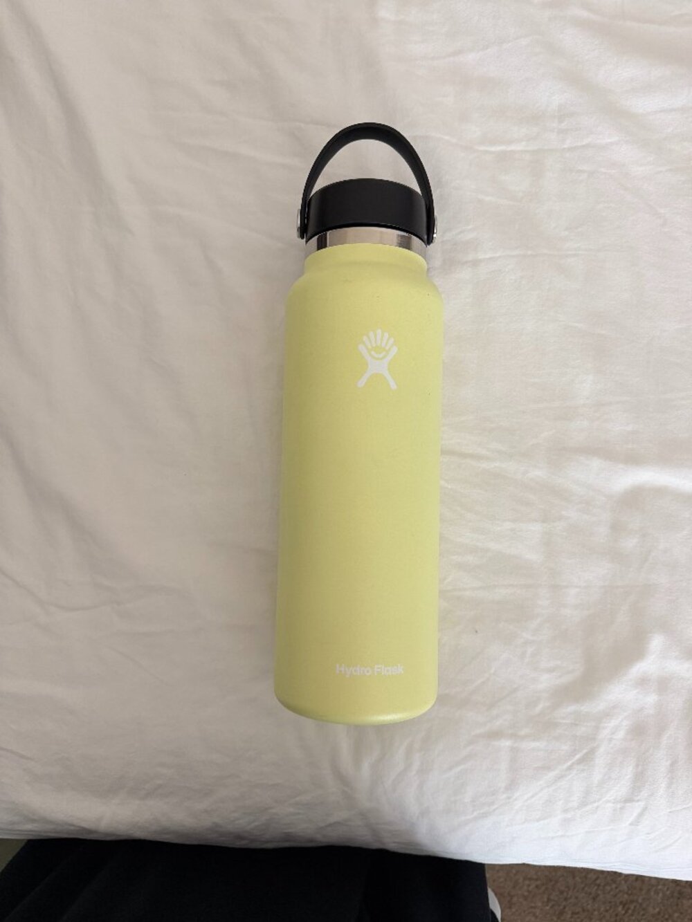 Hydroflask 40 oz Pineapple